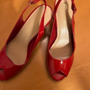 Bella Vita Red Patent Peep-Toe Slingback Mules Size 8 WW